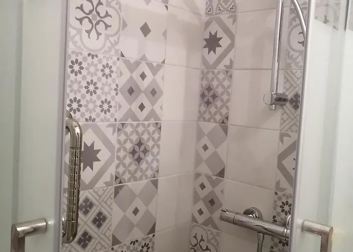 Bouconne Apartment *